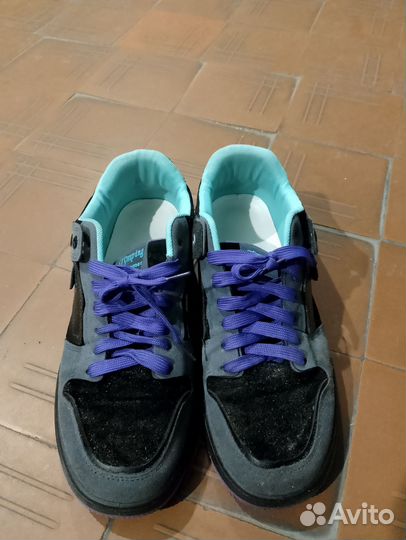 Кроссовки 43