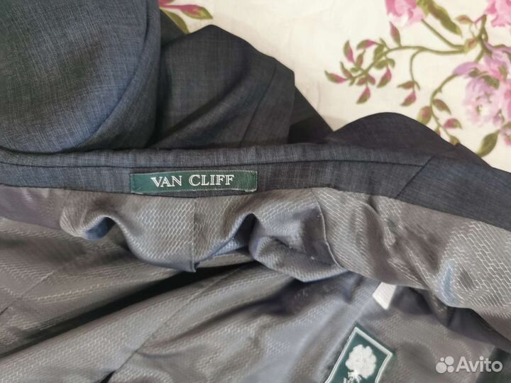 Школьный костюм для мальчика 128