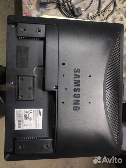 Монитор Samsung 19 дюймов