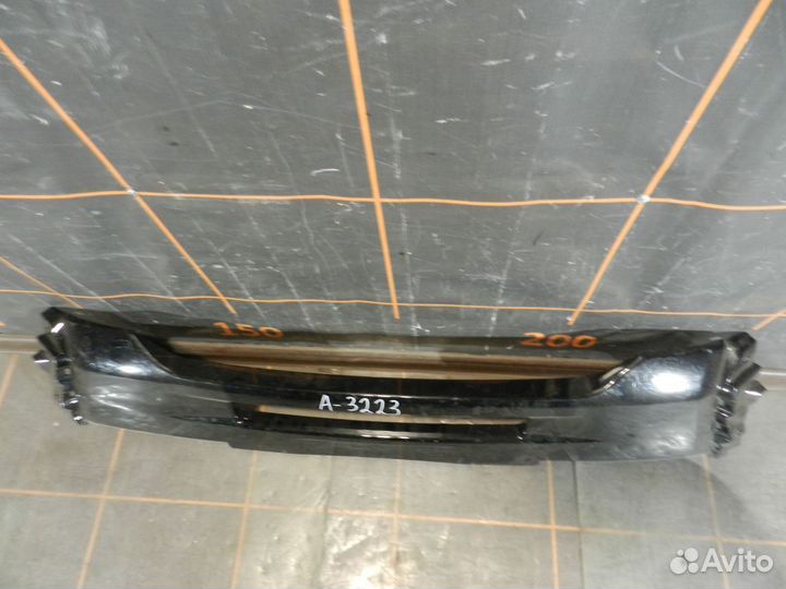 Накладка бампера переднего-Mitsubishi Outlander