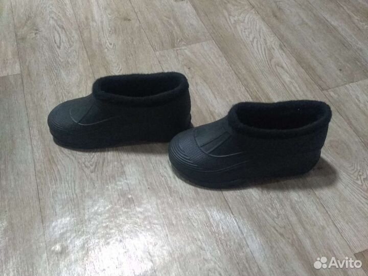 Продам галоши