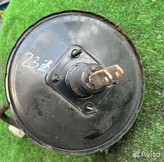 Вакуумный усилитель тормозов Nissan Primera 2004