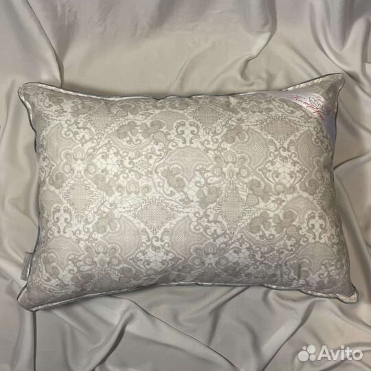 Подушка пуховая новая