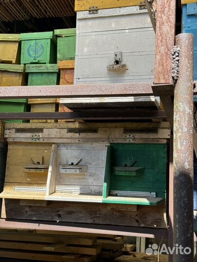 Ульи, улики, лежаки