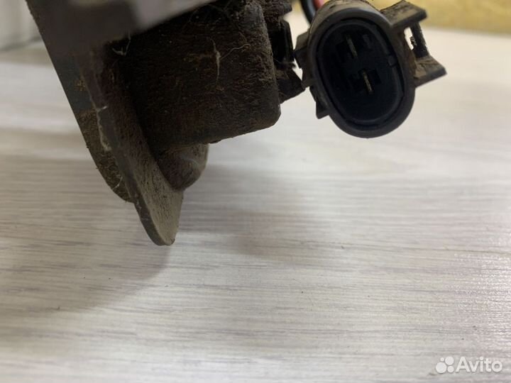 Вентилятор радиатора охлаждения двигателя диффузор