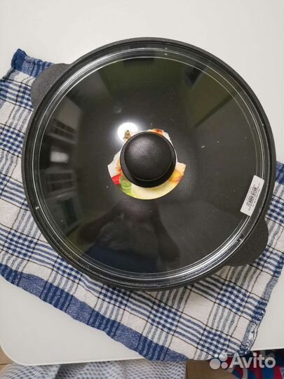 Сковорода WOK чугунная