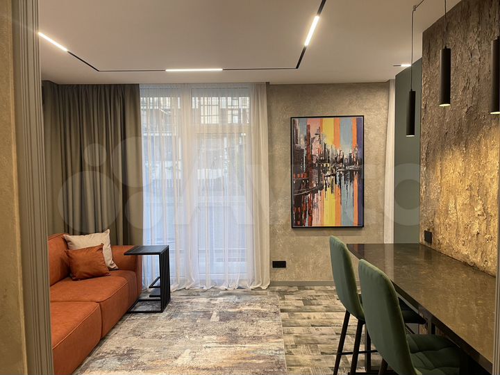 Квартира-студия, 42 м², 1/3 эт.