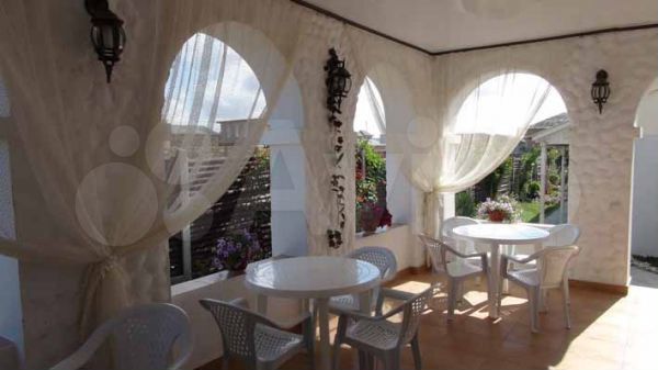 Дом 565 м² на участке 12,4 сот.