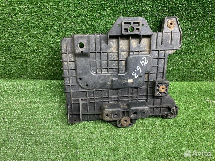 Площадка Акб Hyundai Solaris