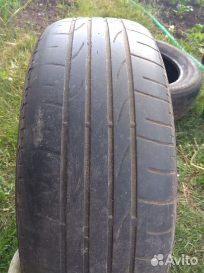 Bridgestone Dueler H/P 215/65 R16