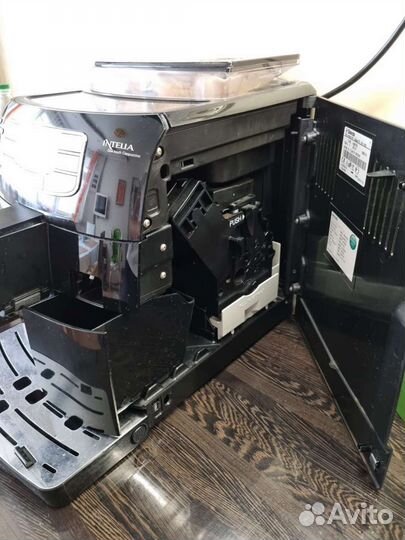 Кофемашина philips saeco intelia
