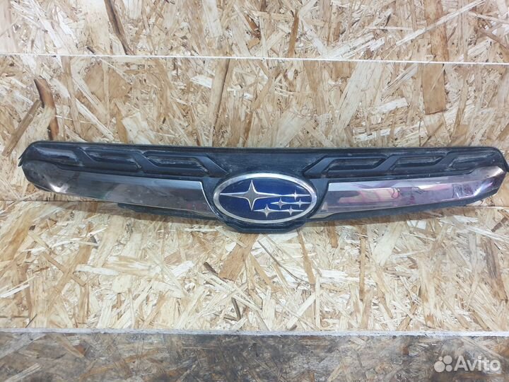 Решетка радиатора Subaru Forester (S13)