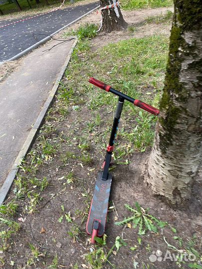 Детский трюковой самокат MGP Kick Rascal Scooter