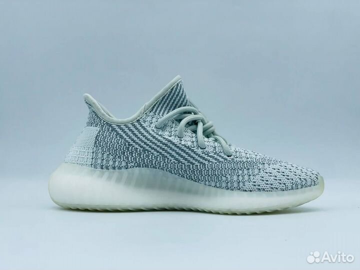 Кроссовки Yeezy Boost 350