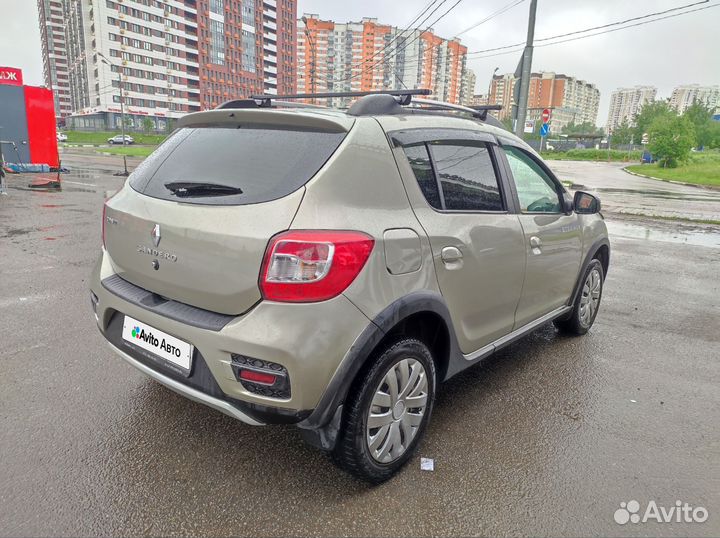 Renault Sandero Stepway 1.6 МТ, 2015, 121 359 км