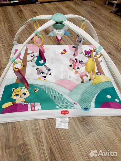 Развивающий коврик tiny love принцесса