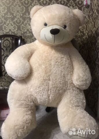 Большие плюшевые медведи