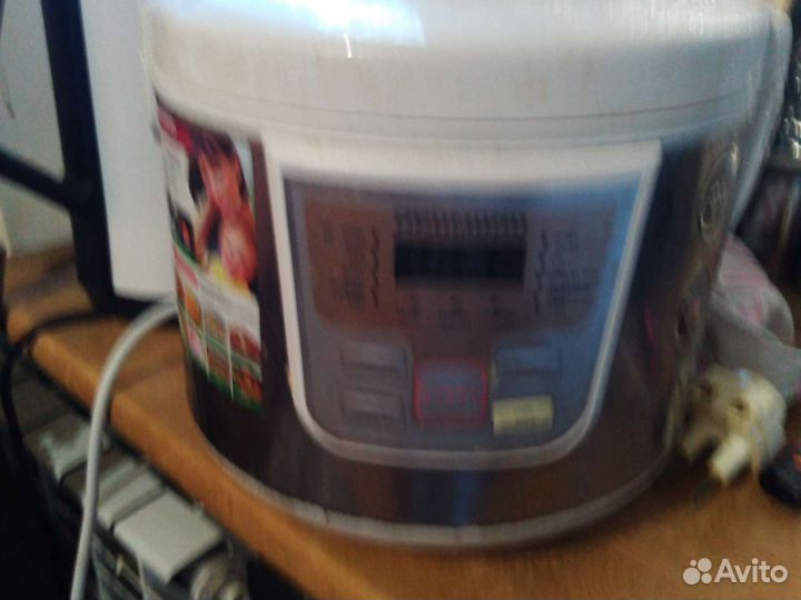 Мультиварка redmond