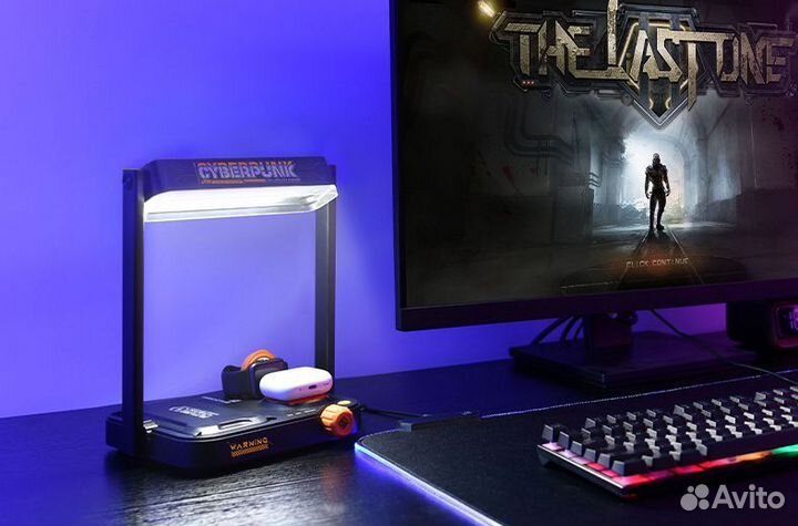 Беспроводная зарядка с лампой в стиле Cyberpunk16