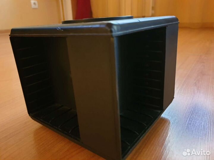 Аудиокассеты, блок для хранения кассет