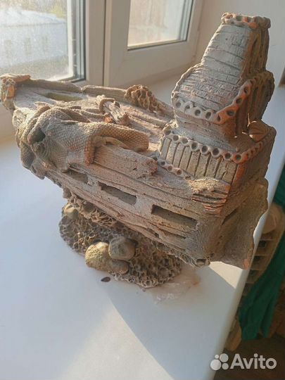 Керамическая фигурка