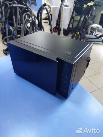 Микроволновая печь LG MS2535GIS