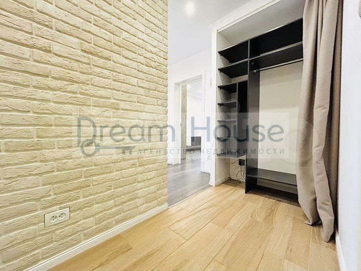 1-к. квартира, 43 м², 4/25 эт.