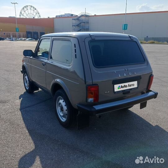 LADA 4x4 (Нива) 1.7 МТ, 2016, 17 500 км