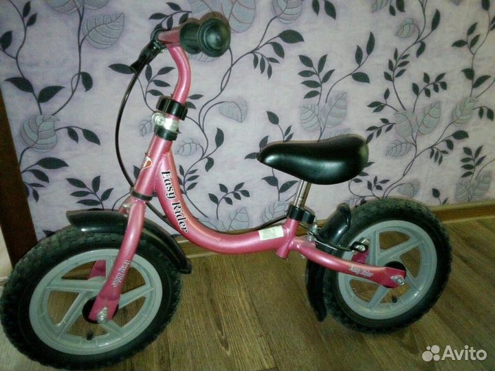 Детский беговел Easy Rider BBT