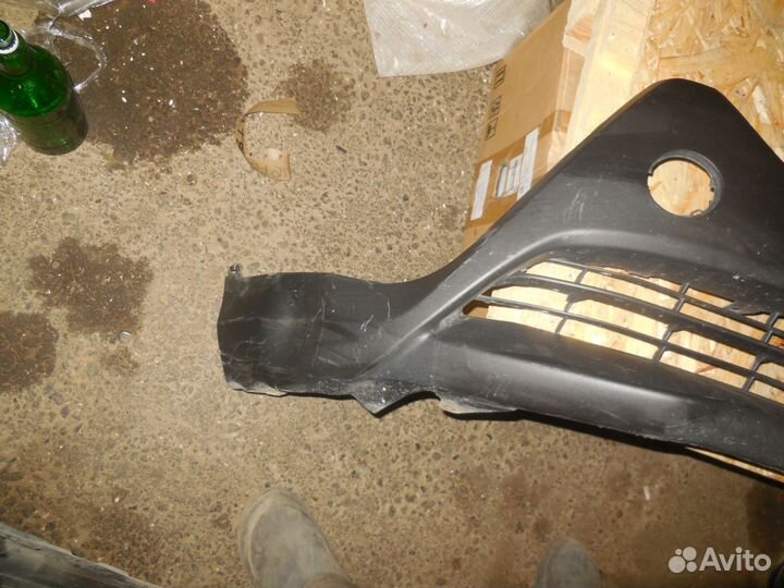 Бампер передний для Toyota RAV 4 2013)