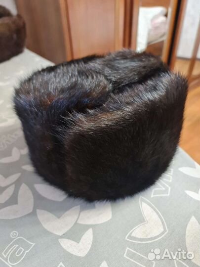 Мужская шапка