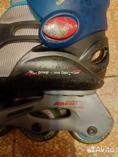 Роликовые коньки