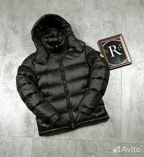 Куртки Moncler на зиму