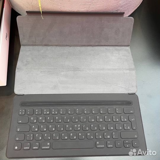 Чехол-клавиатура Apple SMART Keyboard 12,9