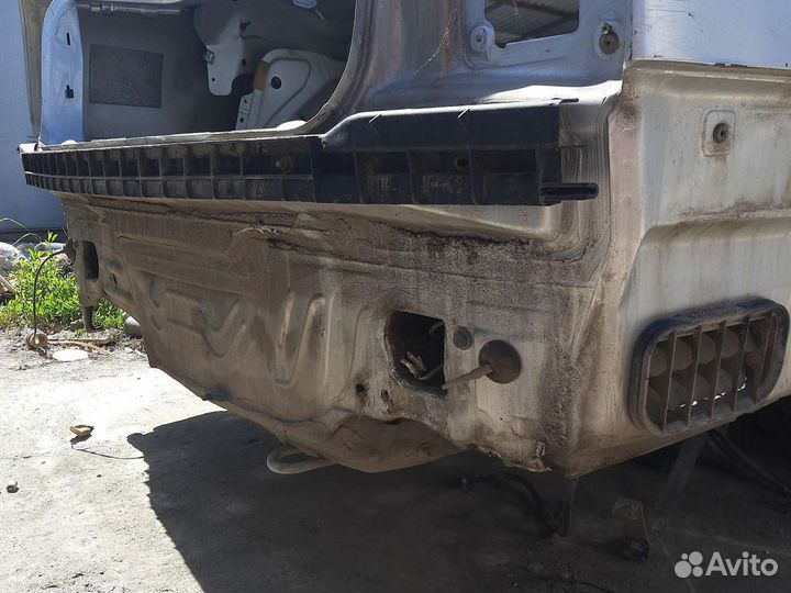 Задняя панель Volkswagen Passat B5