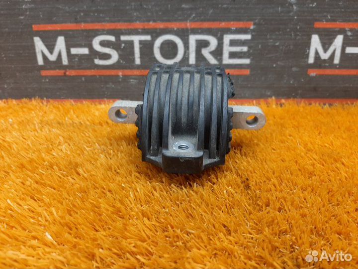 Подушка кпп левая Bmw 7-Series F01 N63B44 2011