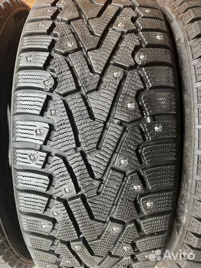 Pirelli Ice Zero 225/45 R18 95H