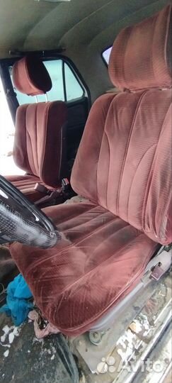 Сиденья toyota mark 2