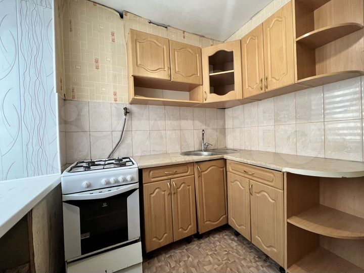 3-к. квартира, 49,4 м², 2/5 эт.