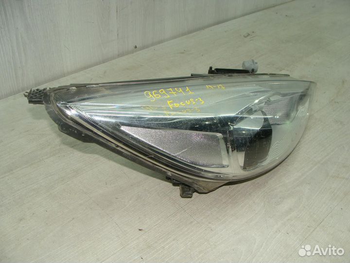 Фара правая Ford Focus
