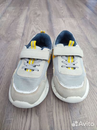 Кроссовки детские р. 31