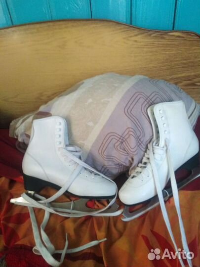 Коньки фигурные