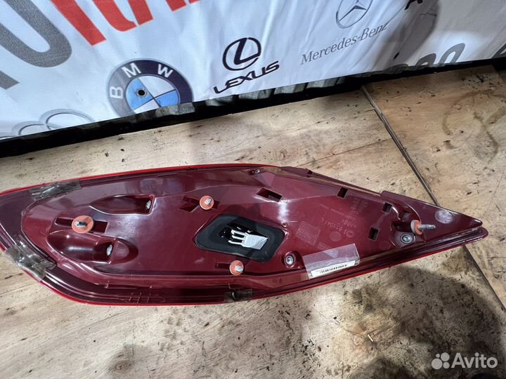 Фонарь на Mercedes w222