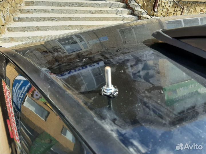 Продольные рейлинги на крышу Toyota Alphard