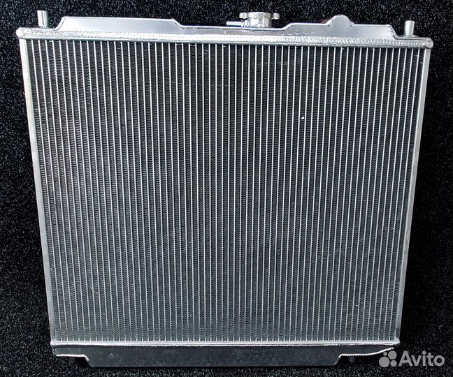 Радиатор алюминиевый 40мм - Mitsubishi Pajero 1993