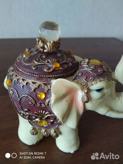 Шкатулки для украшений