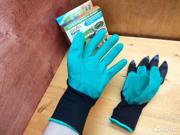 Перчатки с когтями садовые Garden Genie Gloves