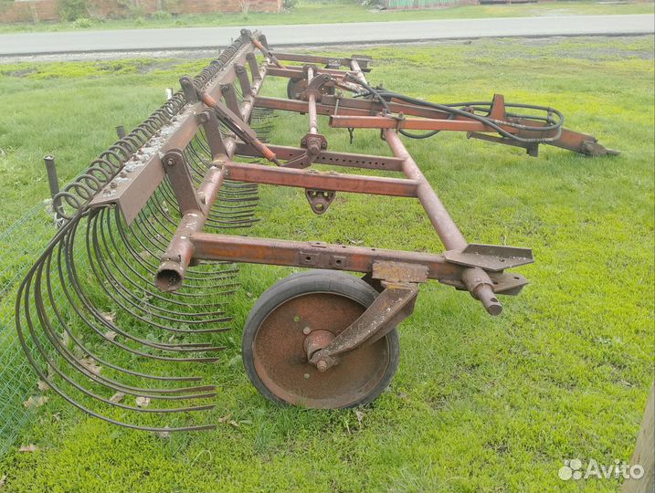 Сенокосилка, грабли