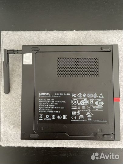 Компьютер Lenovo ThinkCentre M720q Tiny