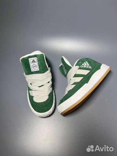 Кроссовки adidas детские